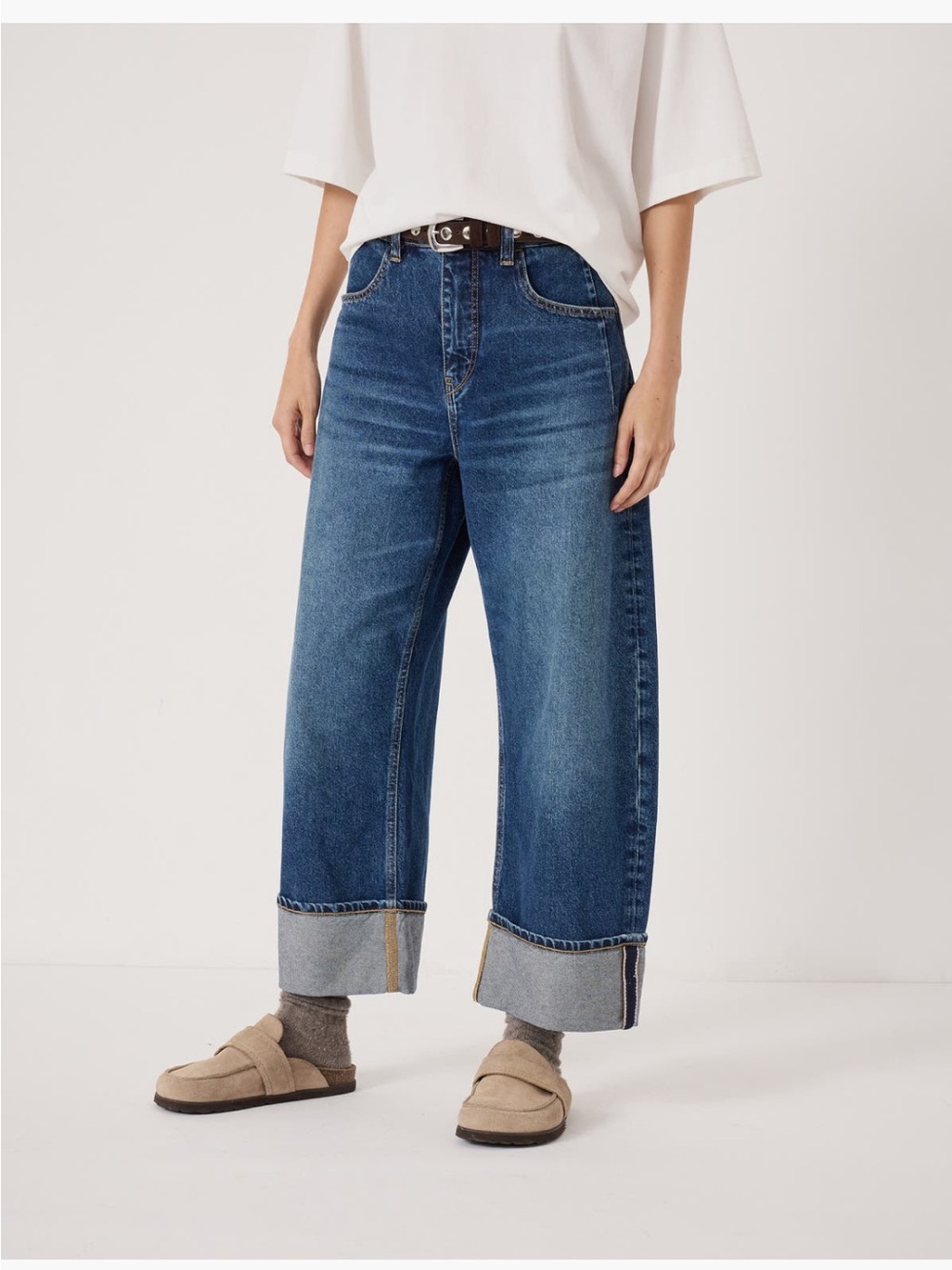 Hush “Faith”  Turn up Barrell Leg Jean Cropped US size 8